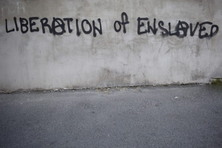 Photo "Idioms and Expressions in English Language"