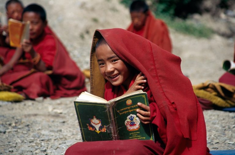 Photo Reading comprehension